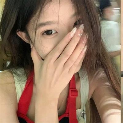 我才不要和人类恋爱呢